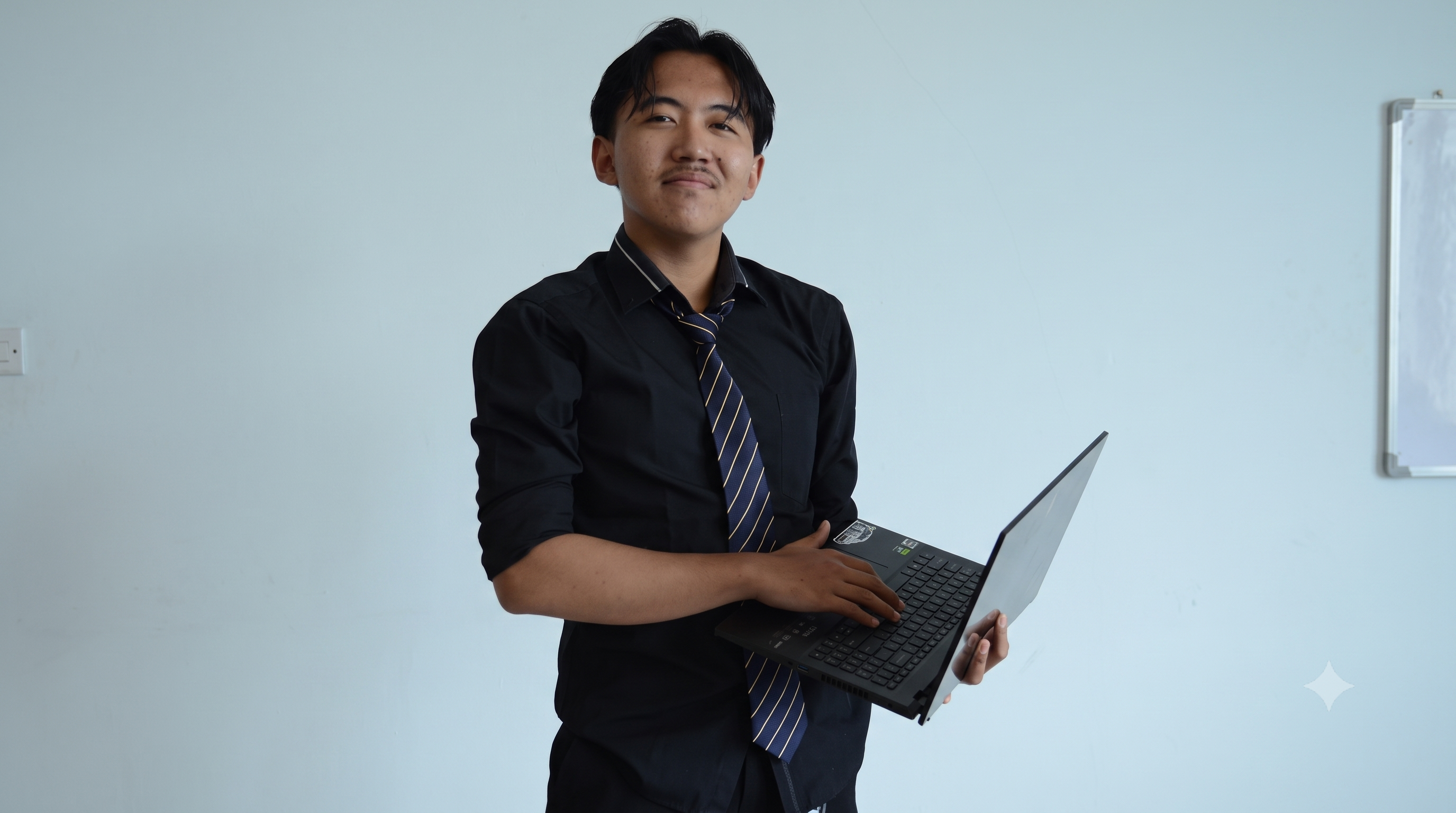 Foto Adi Ezra Anthoni